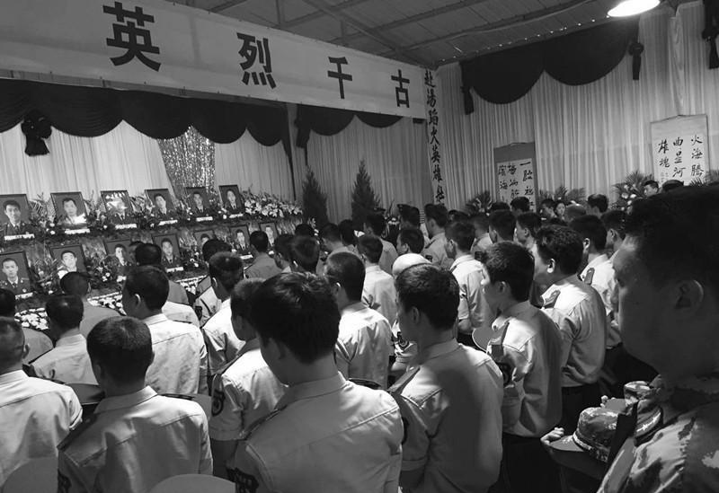 天津港爆炸事故24名牺牲消防官兵被授予烈士称号