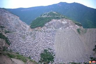 中信股份为中澳铁矿作减值拨备132.6亿