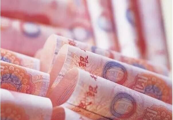 刚刚!人民币暴跌，将影响一大批中国人!!!