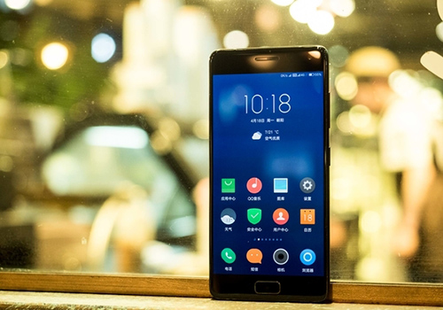  联想ZUK Z2 Pro(旗舰版
