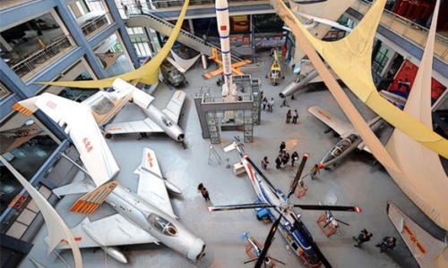 2017年国际航空零部件行业现状分析