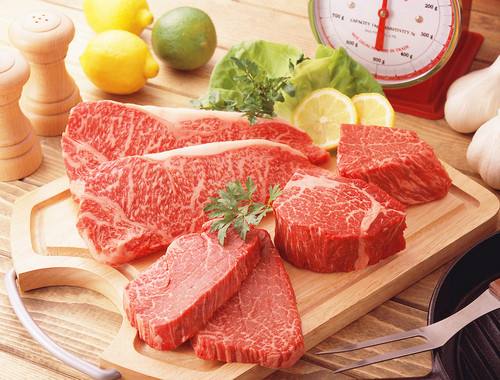 浪费严重 市场调查显示美国每年扔掉千万美元食物