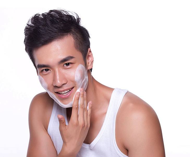 2017年中国男士护肤品行业预测分析报告 男士护肤品市场行业预测
