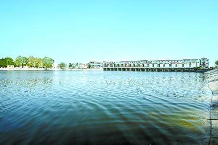 水污染防治设备行业调研报告 水处理市场规模达2800亿